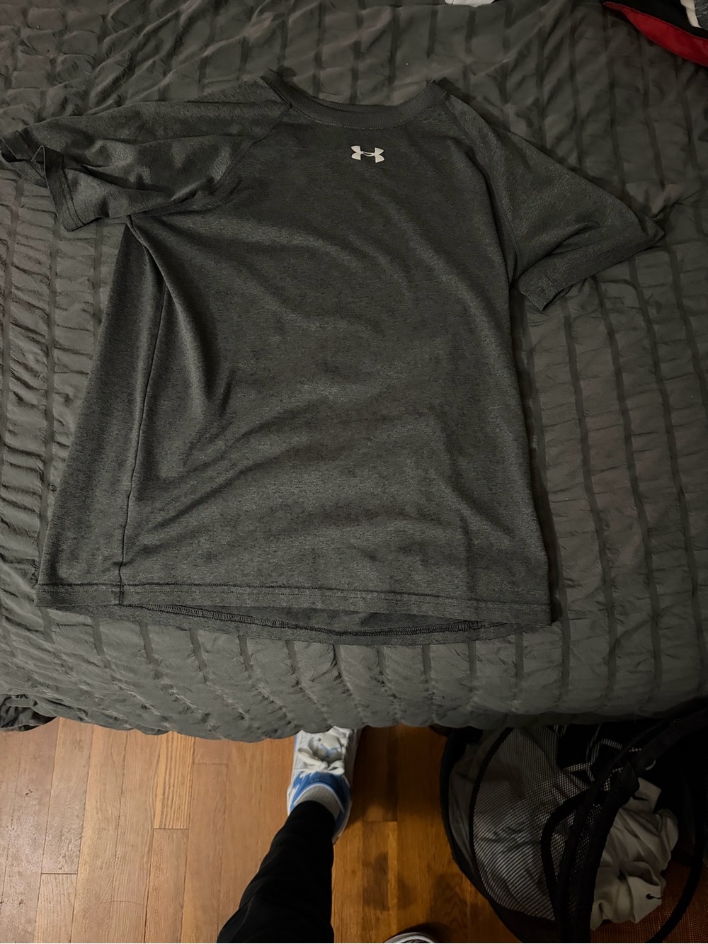 Under Armour Short Sleeve Crew Neck Tee - Charcoal
